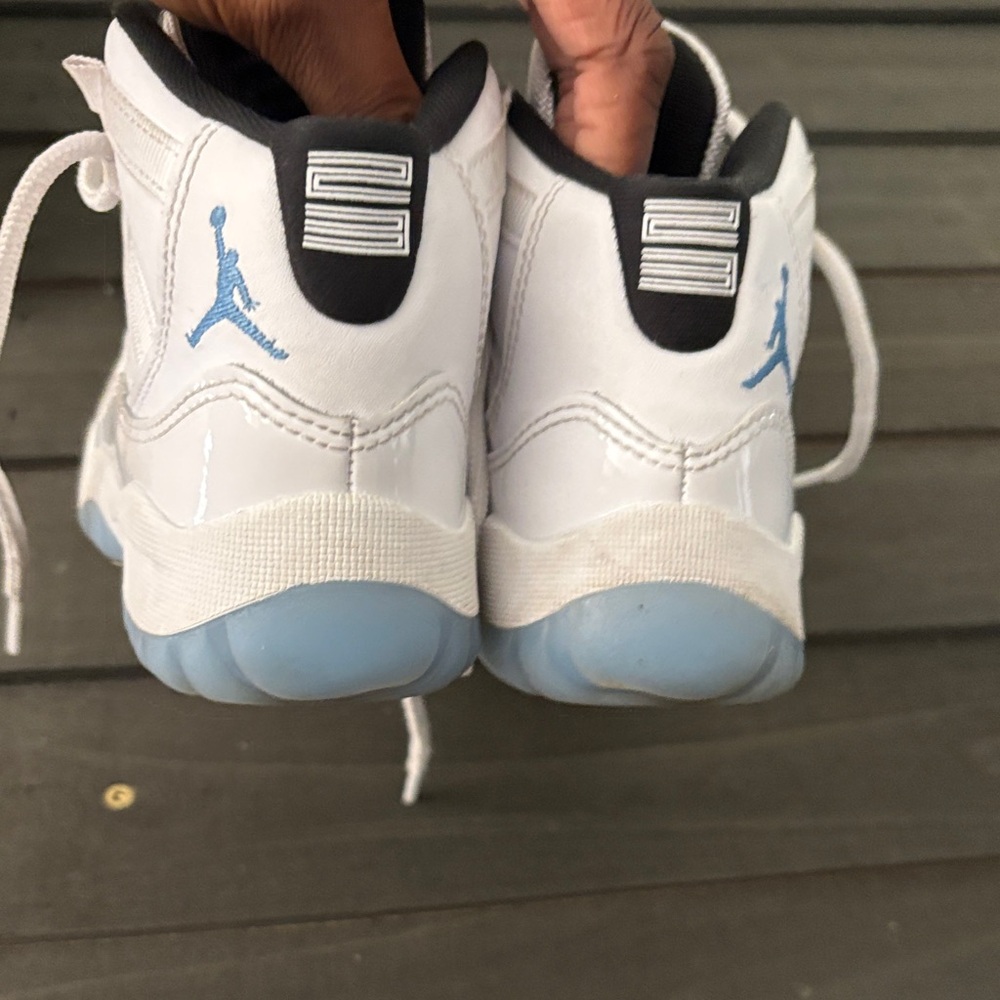Jordan Kids White and Light Blue Sneakers - Picture 4 of 6